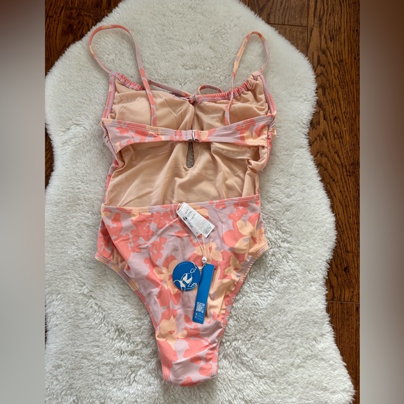 Ruched Tie Cutout One Piece Swimsuit - Picture 6 of 6